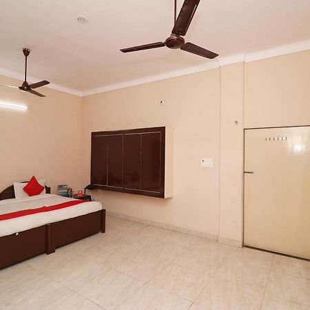 Flagship Chandra Prabha Guest House Varanasi Exterior photo