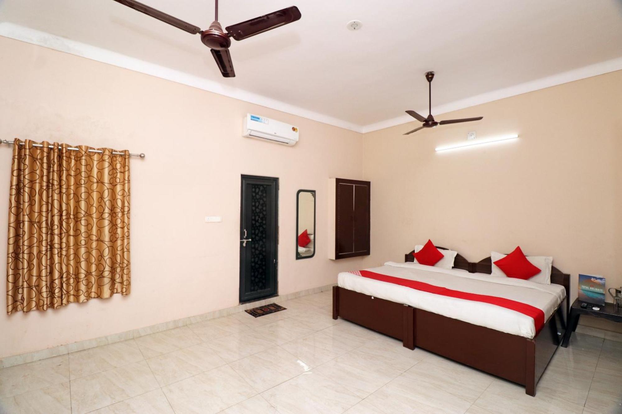Flagship Chandra Prabha Guest House Varanasi Exterior photo