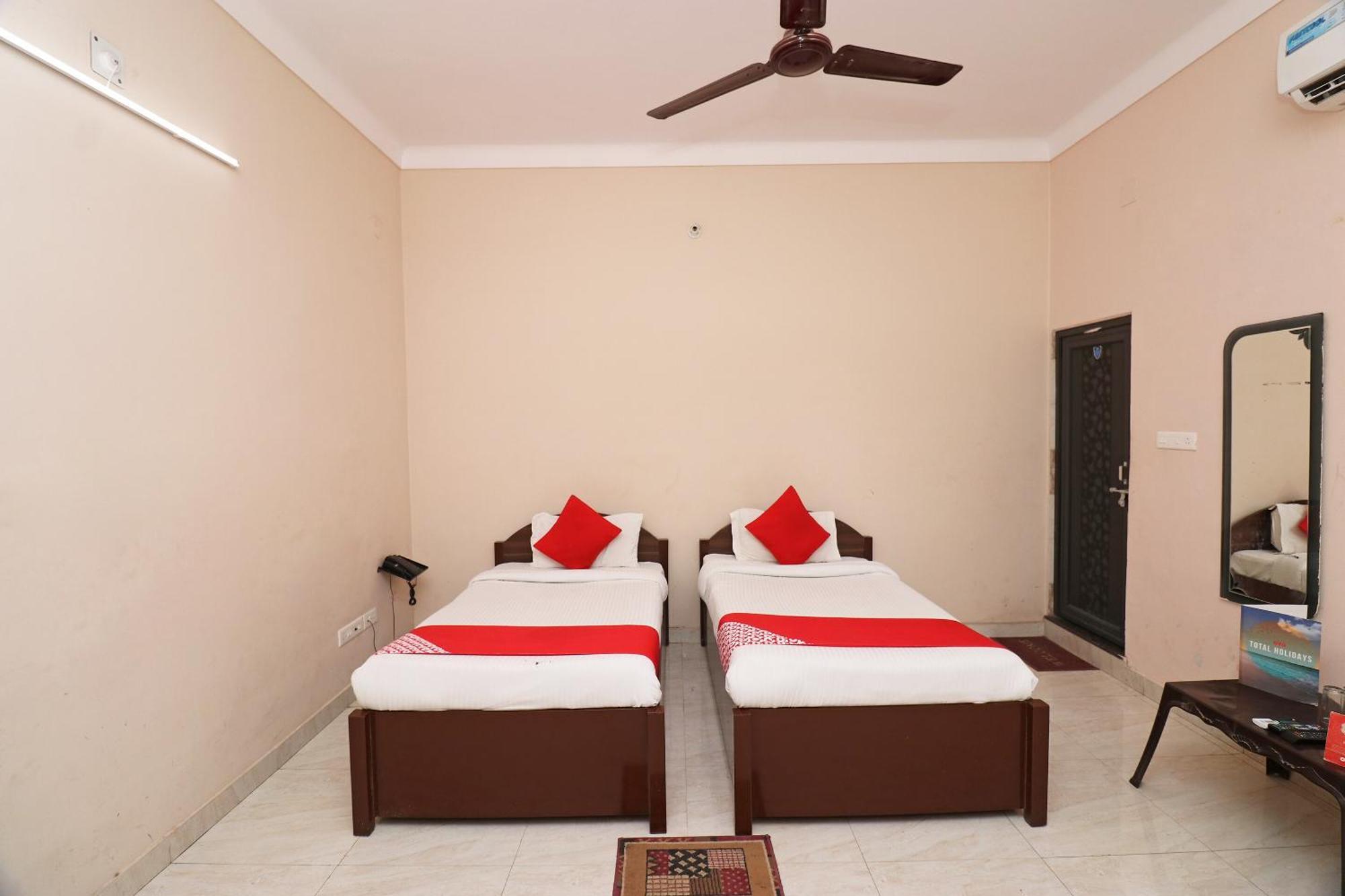 Flagship Chandra Prabha Guest House Varanasi Exterior photo